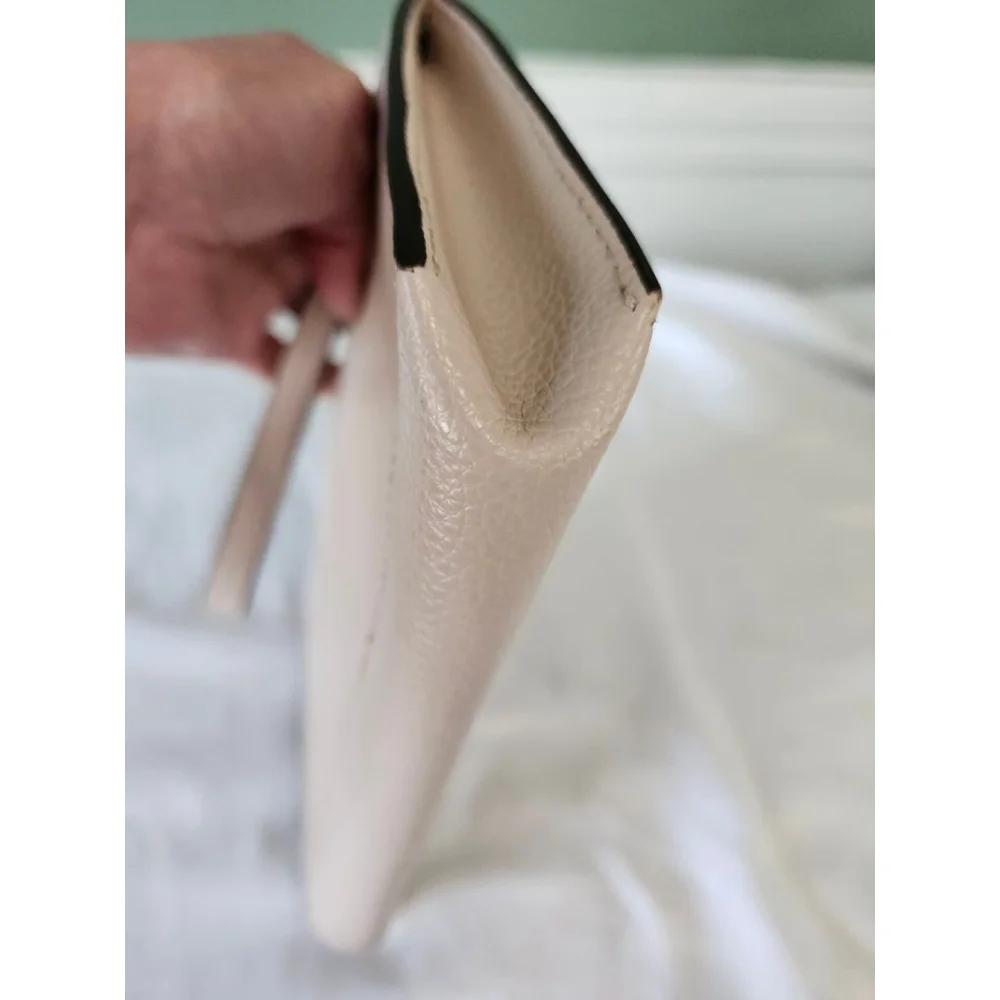 Kate Spade Beige Wristlet Clutch One Size